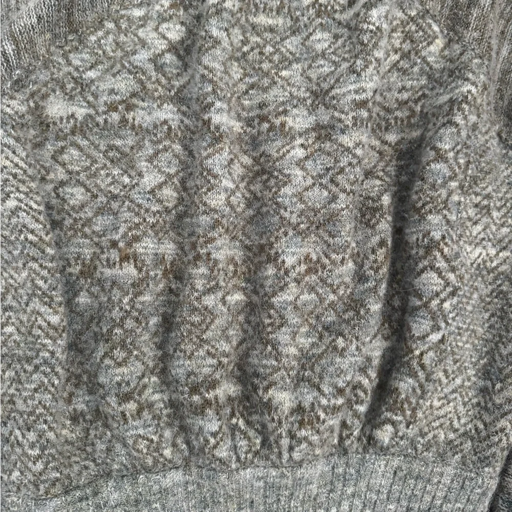 FREE PEOPLE Gray Knit Sweater